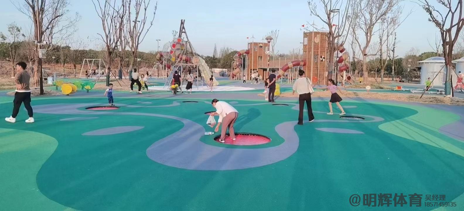 运动木地板公园跑道是用什么材料做成的